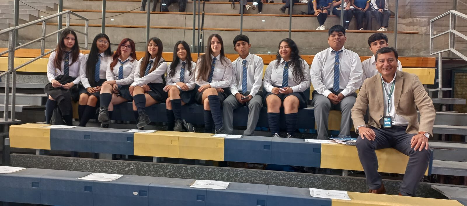 Universidad de Tarapacá reconoce a 10 estudiantes del Colegio Chile Norte por su destaque académico y compromiso