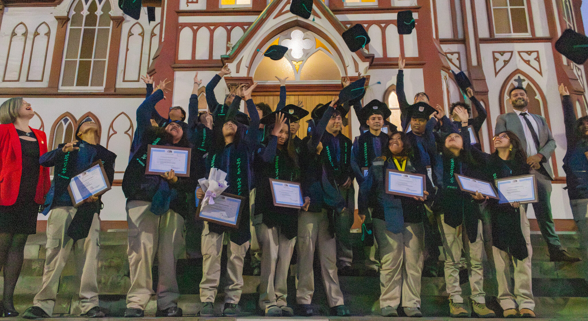 Colegio Chile Norte realizó emotiva Ceremonia de Licenciatura de la Generación 2025