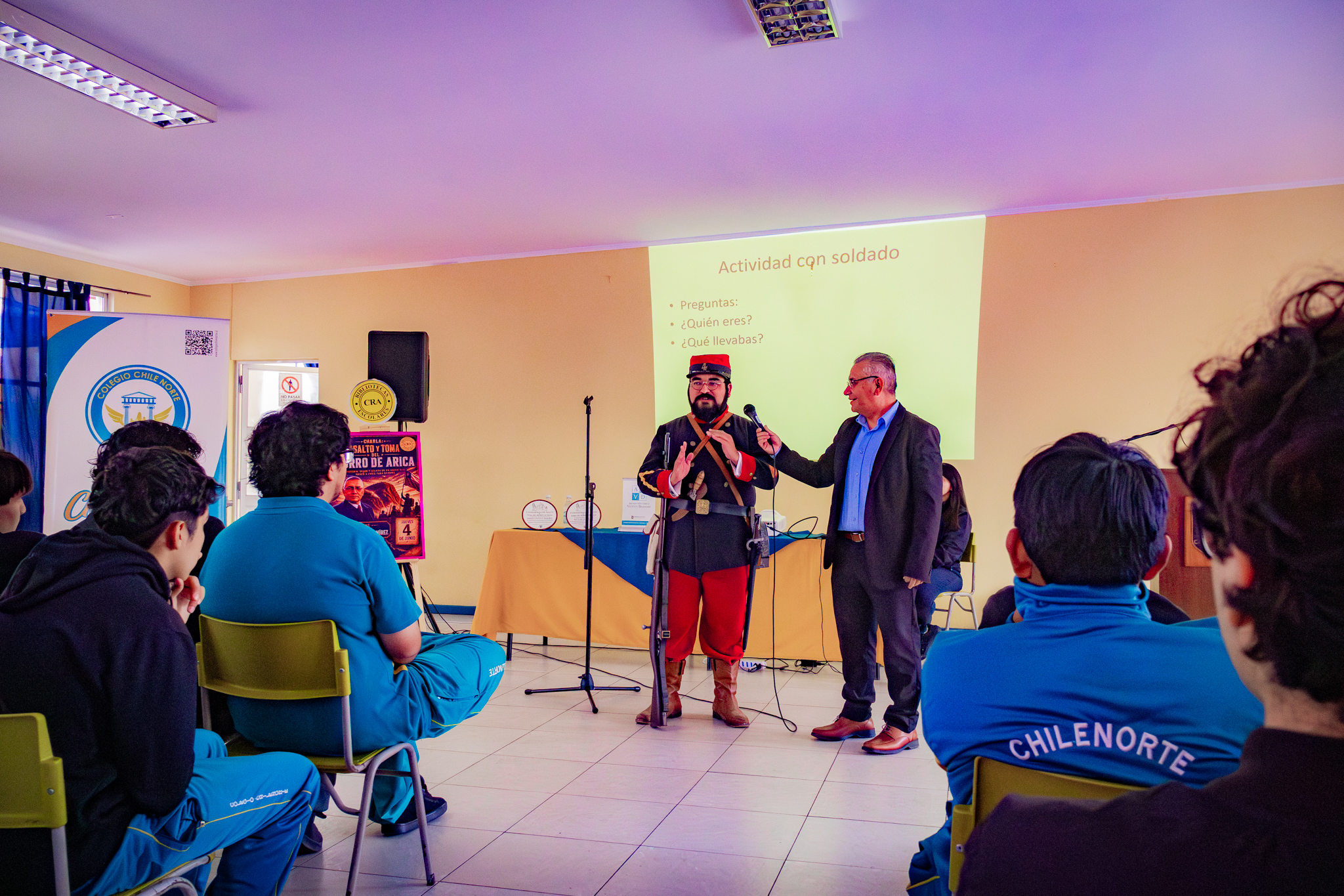 Charla histórica sobre el asalto y toma del morro de Arica