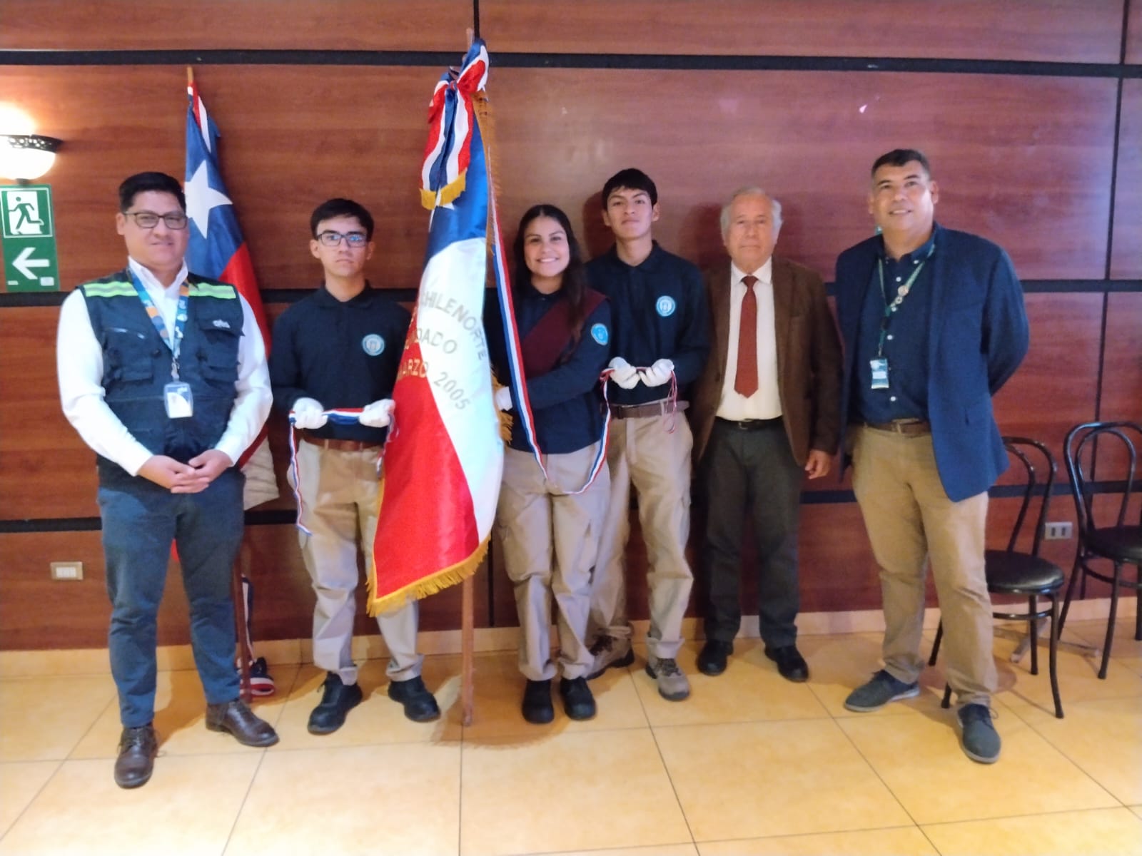 Colegio Chile Norte participa en la Ceremonia Oficial del Día de la Educación Técnico Profesional y premia la trayectoria de su orientador
